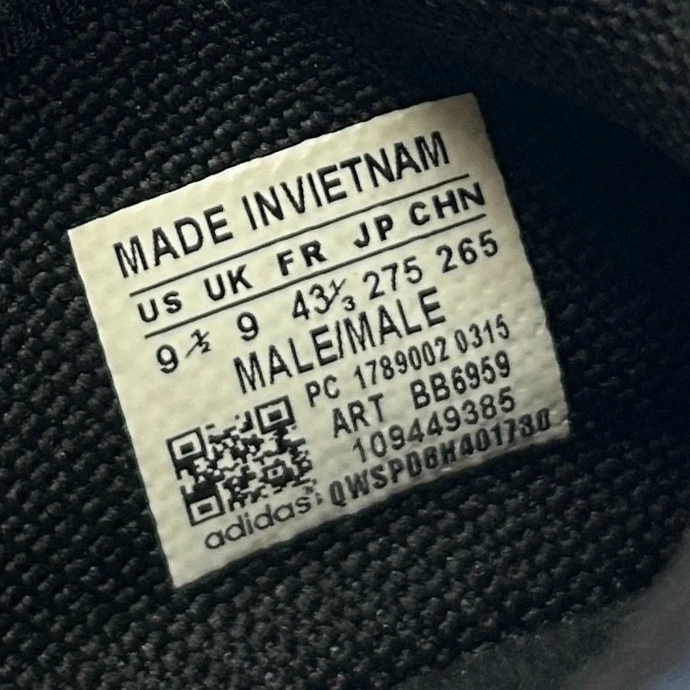 Adidas NMD Human Race Pharrell Williams Black Mens Size 9.5 Sneakers BB6959